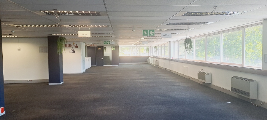 To Let commercial Property for Rent in Bo Oakdale Western Cape